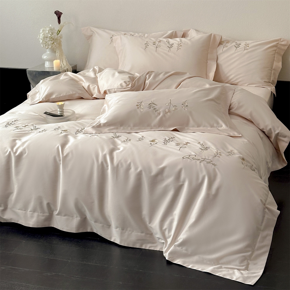 91家纺网 家纺一手货源 找家纺 （总）泽西家纺+V17798841158发大图 2025新品秋冬加厚保暖240克奶肤绒宽边卡通贴布绣牛奶绒四件套