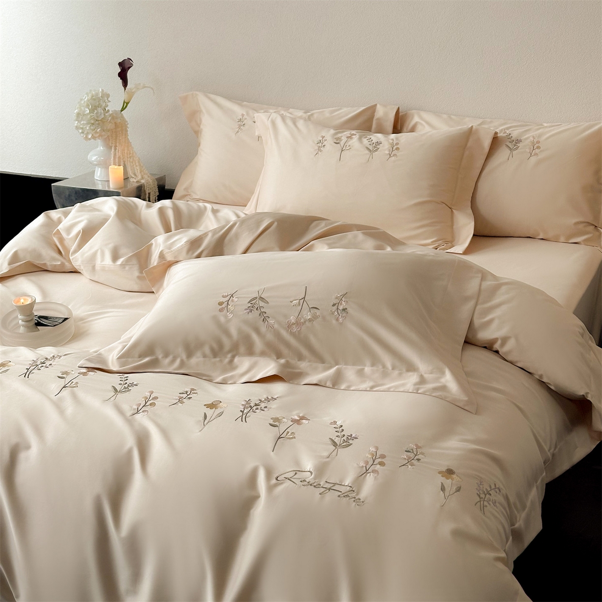 91家纺网 家纺一手货源 找家纺 泽西家纺+V17798841158发大图 2026新品刺绣50s双股全棉长绒棉纯棉宽边四件套-花有约 花有约-浅米驼