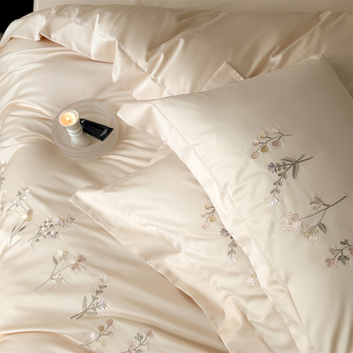 91家纺网 家纺一手货源 找家纺 泽西家纺+V17798841158发大图 2026新品刺绣50s双股全棉长绒棉纯棉宽边四件套-花有约 花有约-浅米驼