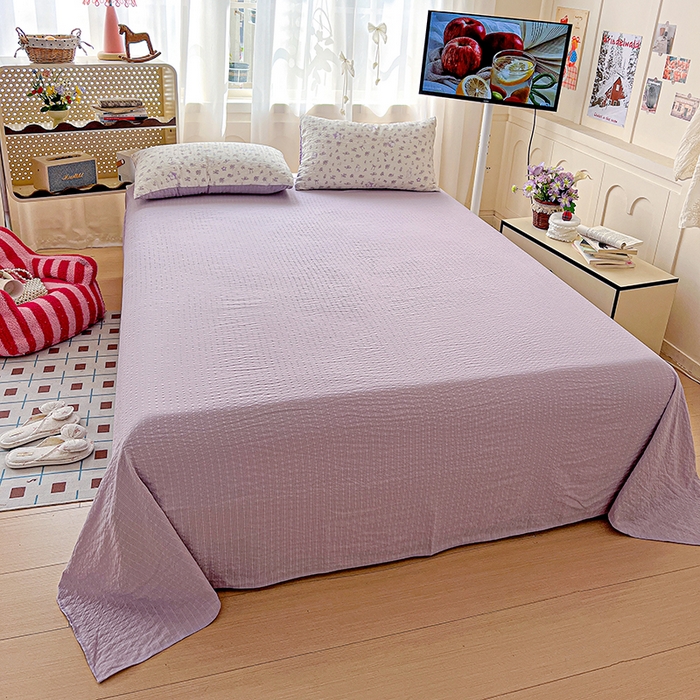 91家纺网 家纺一手货源 找家纺 一比一 2026春夏新款泡芙棉泡芙纱印花四件套-简单款 紫花萌兔