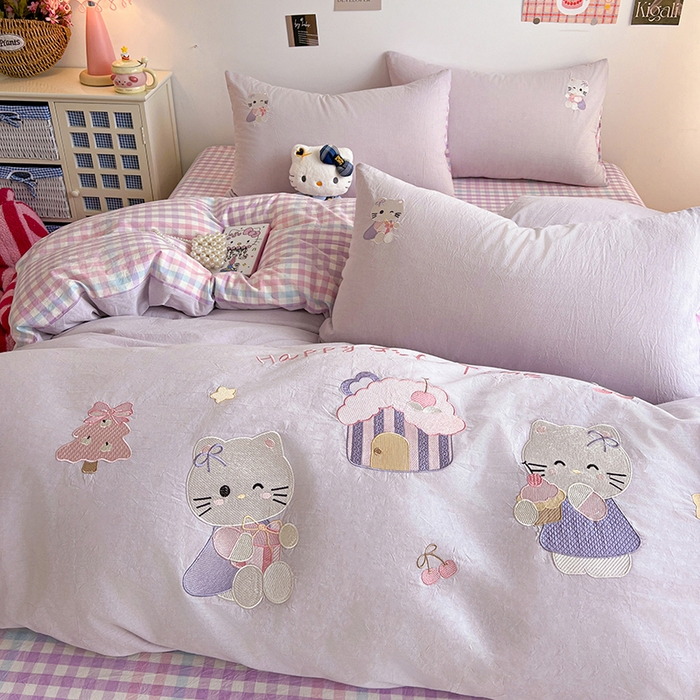 91家纺网 家纺一手货源 找家纺 暖意家纺 2026新款全棉色织水洗棉绣花四件套- 可爱猫 可爱猫-紫