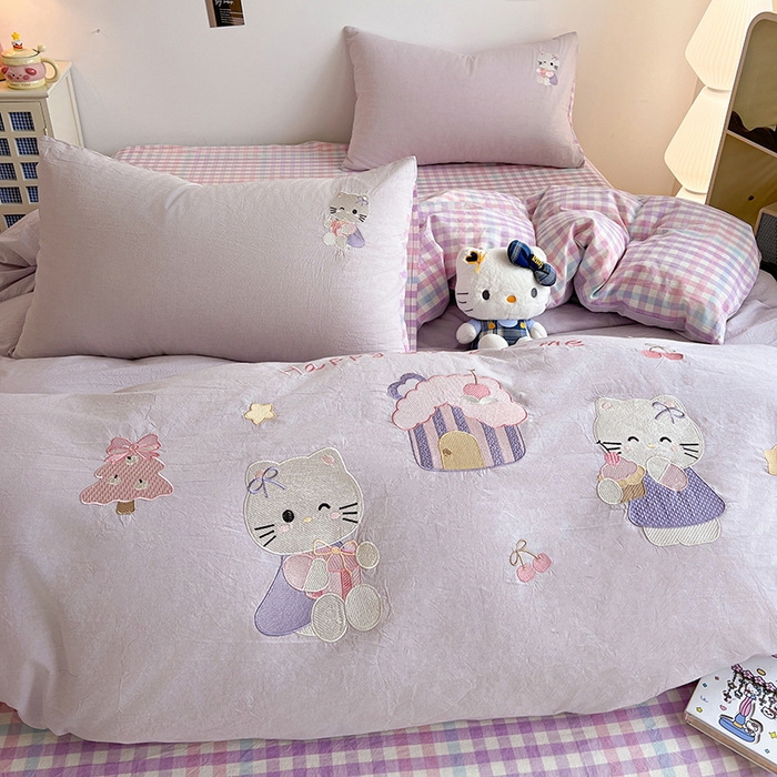 91家纺网 家纺一手货源 找家纺 暖意家纺 2026新款全棉色织水洗棉绣花四件套- 可爱猫 可爱猫-紫