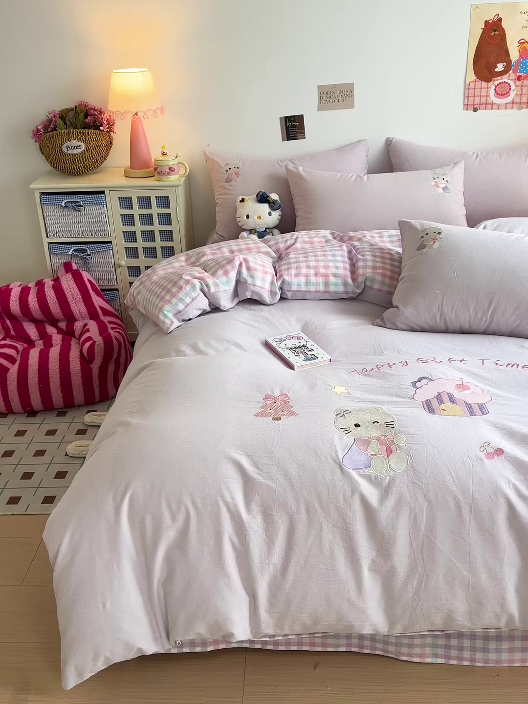 91家纺网 家纺一手货源 找家纺 暖意家纺 2026新款全棉色织水洗棉绣花四件套- 可爱猫 可爱猫-紫