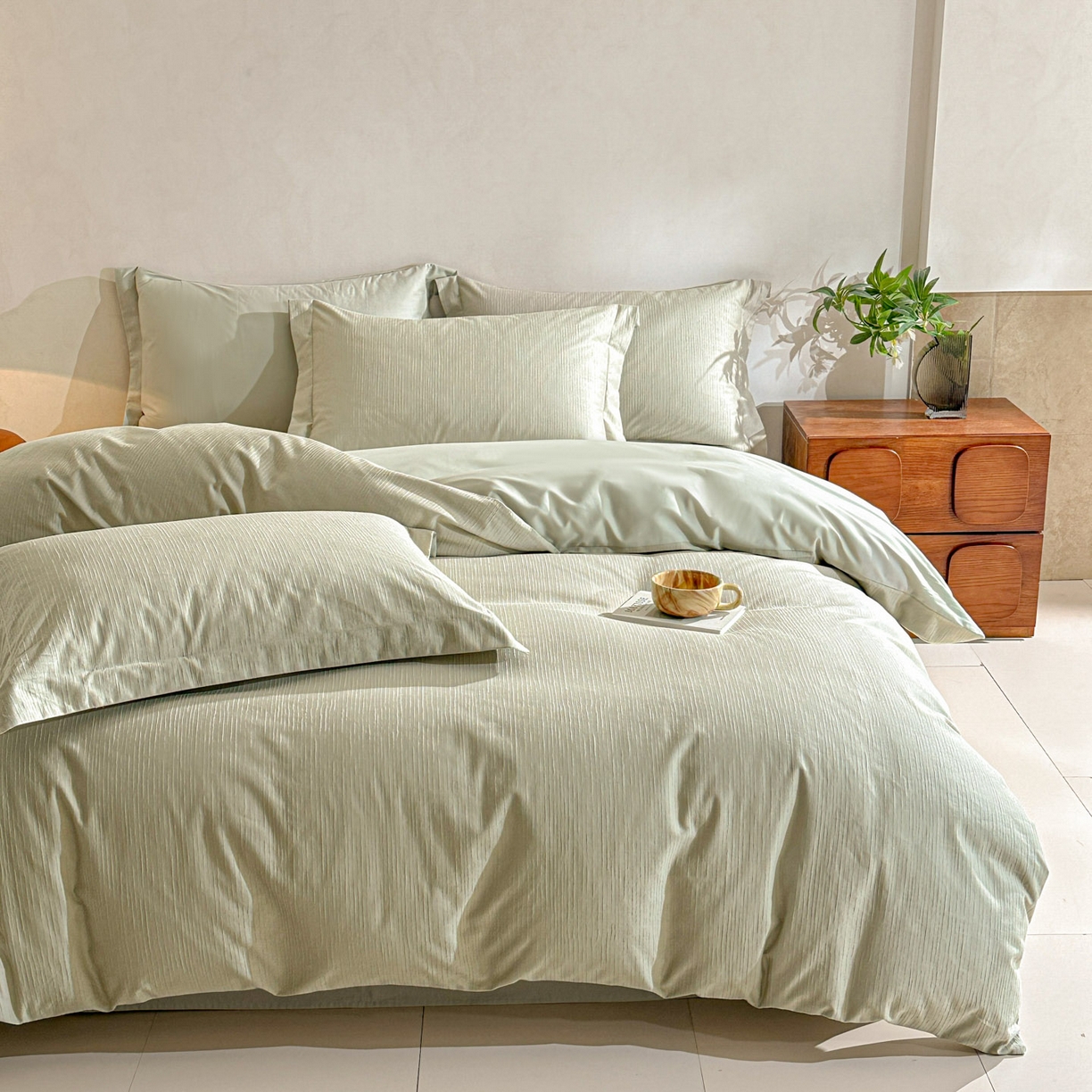 91家纺网 家纺一手货源 找家纺 泽西家纺+V17798841158发大图 2026新品60长绒棉提花立体浮雕全棉纯棉四件套-云涧奢影系列 余弦-奢绿