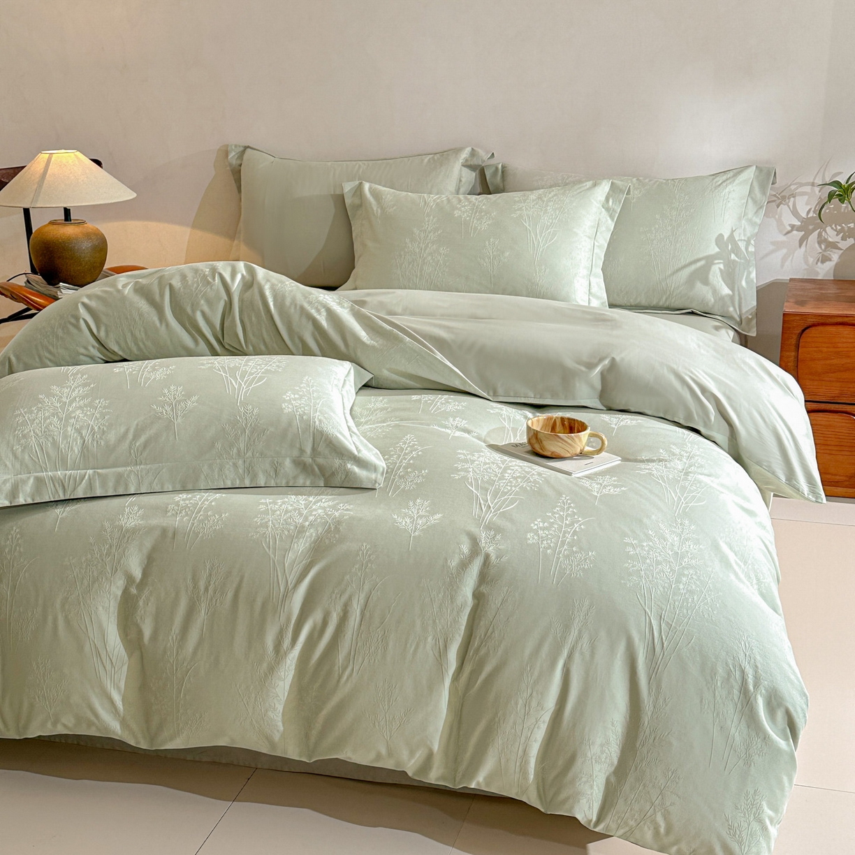 91家纺网 家纺一手货源 找家纺 泽西家纺+V17798841158发大图 2026新品60长绒棉提花立体浮雕全棉纯棉四件套-云涧奢影系列 清风颂雅-浅绿