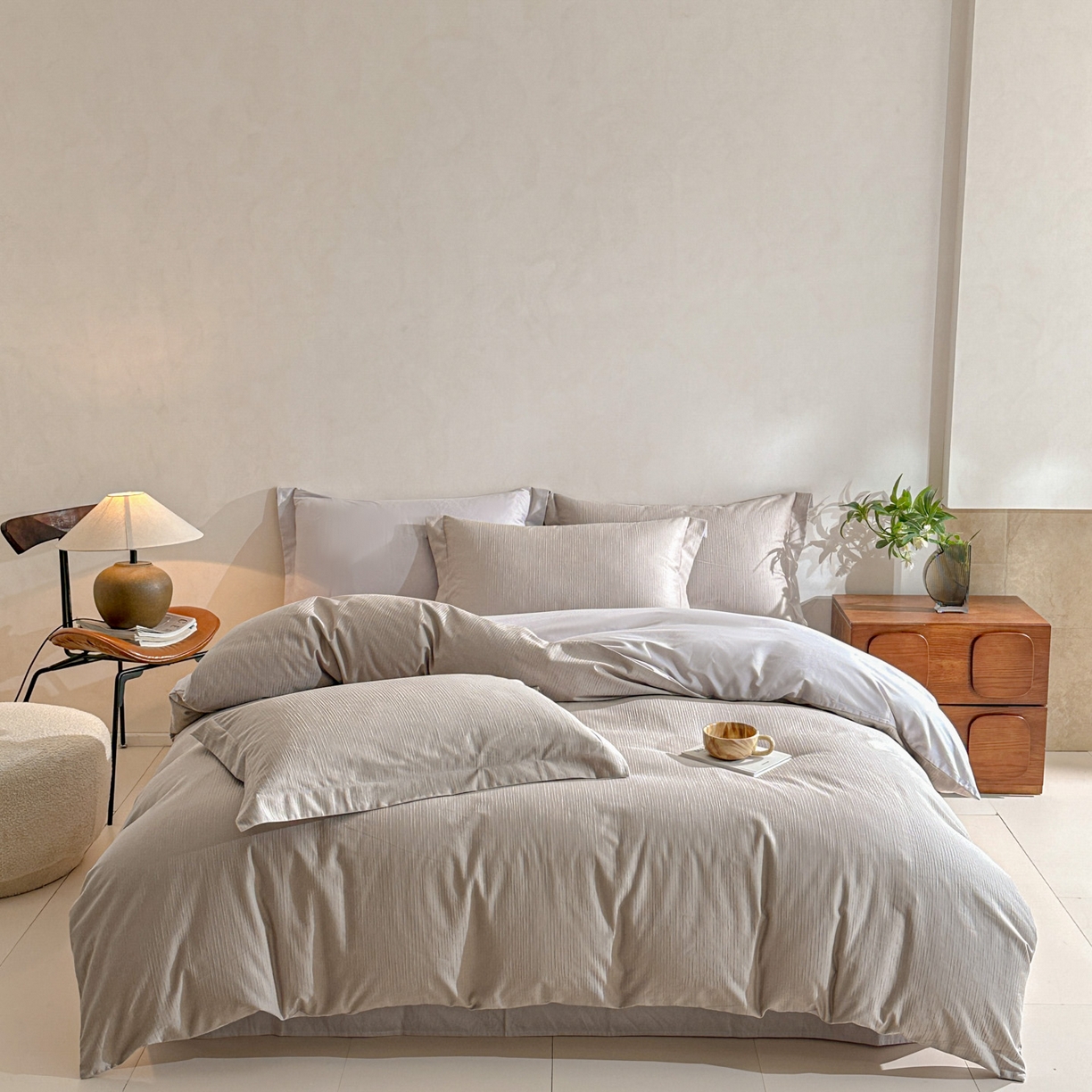 91家纺网 家纺一手货源 找家纺 泽西家纺+V17798841158发大图 2026新品60长绒棉提花立体浮雕全棉纯棉四件套-云涧奢影系列 余弦-奢灰