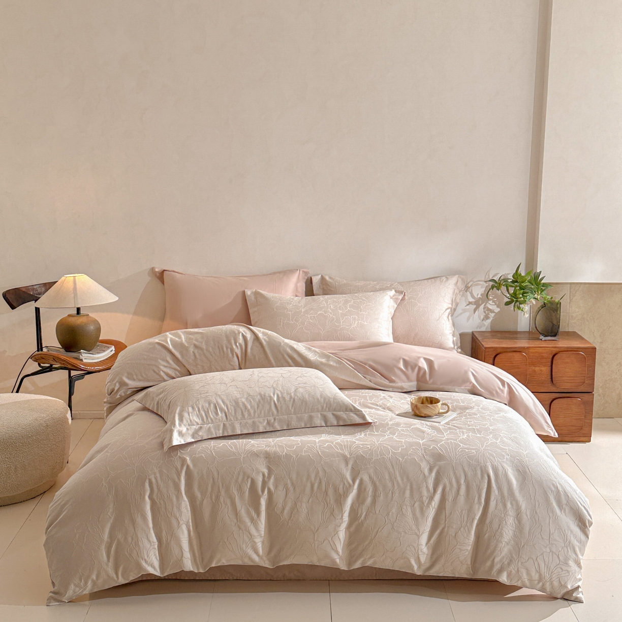 91家纺网 家纺一手货源 找家纺 泽西家纺+V17798841158发大图 2026新品60长绒棉提花立体浮雕全棉纯棉四件套-云涧奢影系列 山涧雾-卡其粉