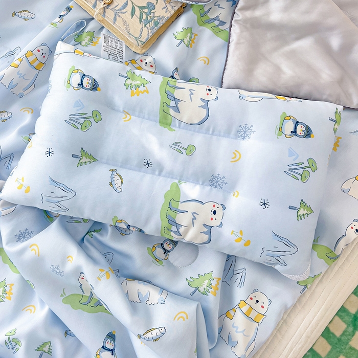 91家纺网 家纺一手货源 找家纺 十九色 2026新款50莱赛尔卡通印花儿童夏被同款枕头枕芯 北极熊