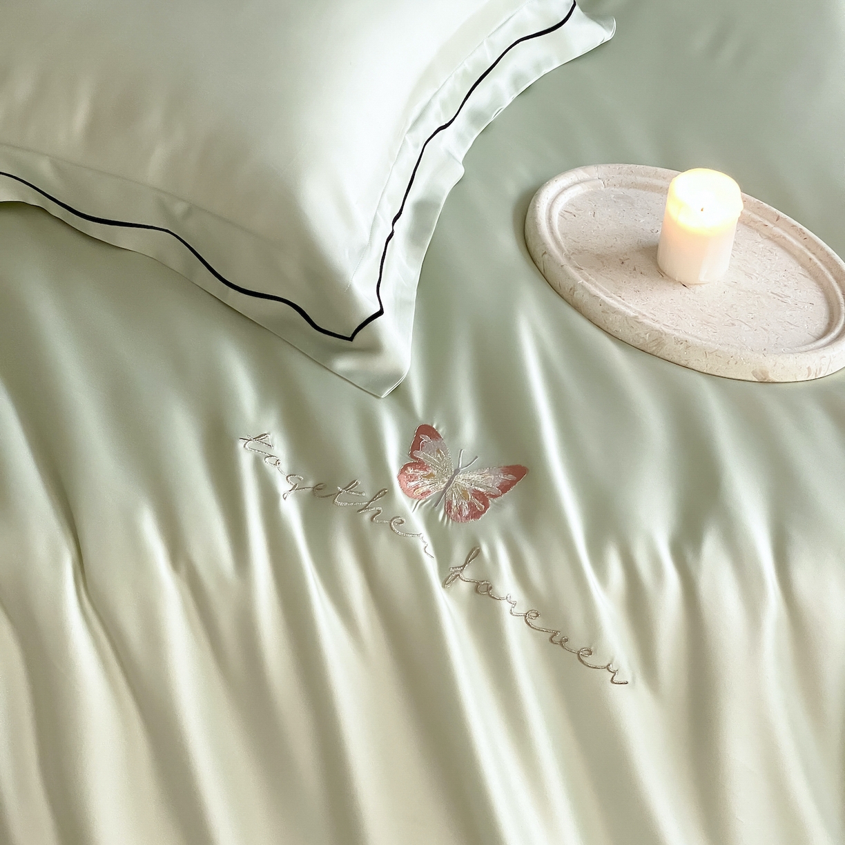 91家纺网 家纺一手货源 找家纺 FORTWO家纺原创设计（FOR TWO家纺） 2026新款兰精天丝绣被套单被套被套单件 秘境-绿