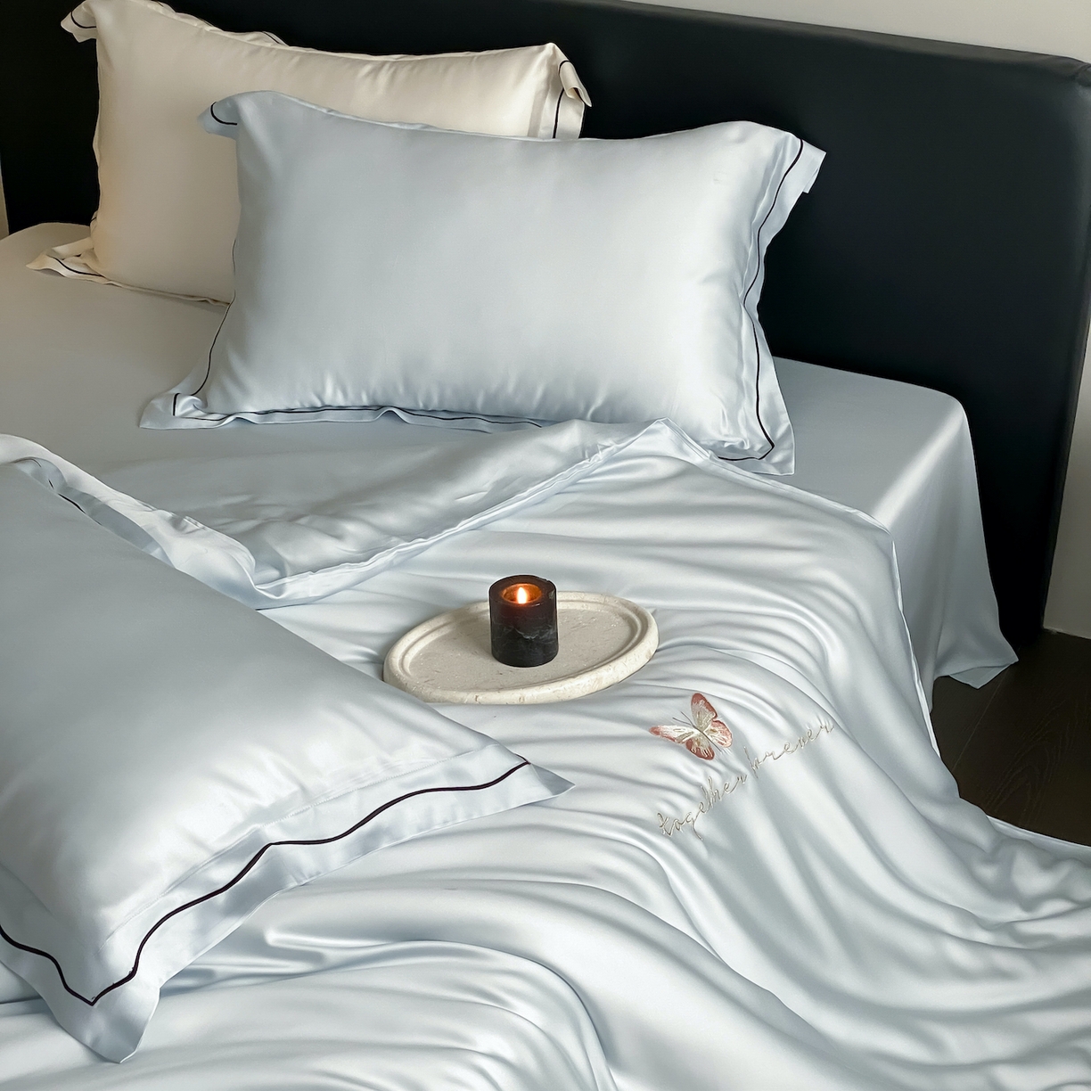 91家纺网 家纺一手货源 找家纺 FORTWO家纺原创设计（FOR TWO家纺） 2026新款兰精天丝绣被套单被套被套单件 秘境-蓝