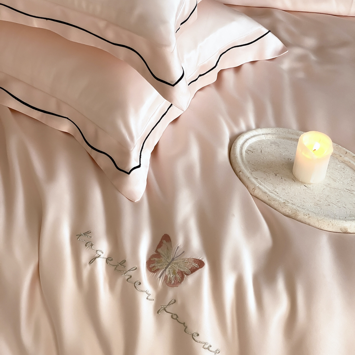 91家纺网 家纺一手货源 找家纺 FORTWO家纺原创设计（FOR TWO家纺） 2026新款兰精天丝绣被套单被套被套单件 秘境-粉