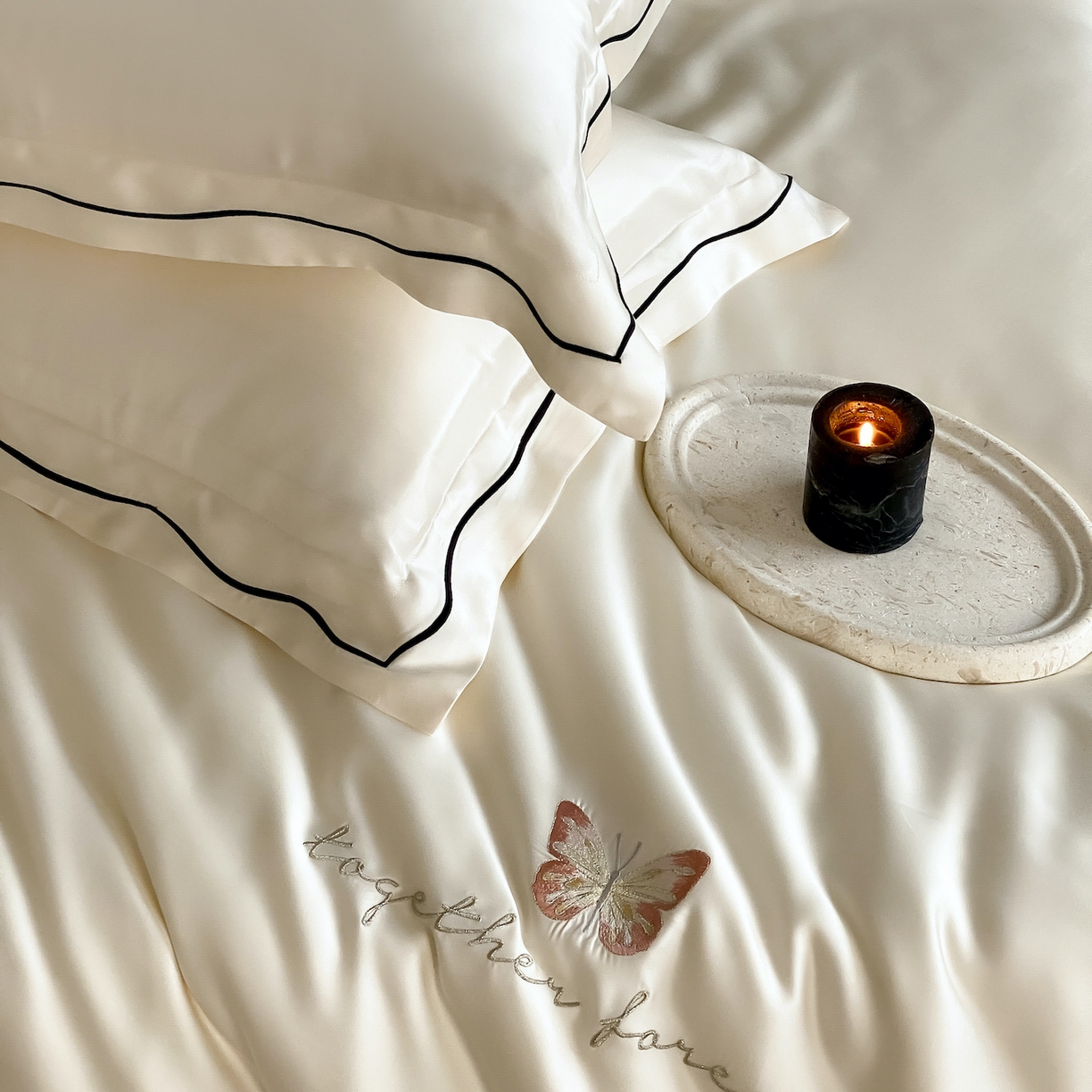 91家纺网 家纺一手货源 找家纺 FORTWO家纺原创设计（FOR TWO家纺） 2026新款兰精天丝绣被套单被套被套单件 秘境-奶白