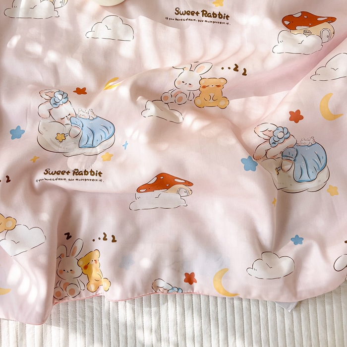 91家纺网 家纺一手货源 找家纺 十九色 2026新款50莱赛尔卡通印花儿童夏被同款枕头枕芯 瞌睡兔