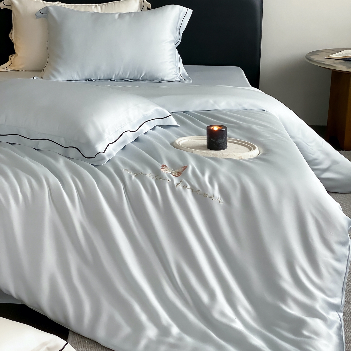 91家纺网 家纺一手货源 找家纺 FORTWO家纺原创设计（FOR TWO家纺） 2026新款兰精天丝绣被套单被套被套单件 秘境-蓝