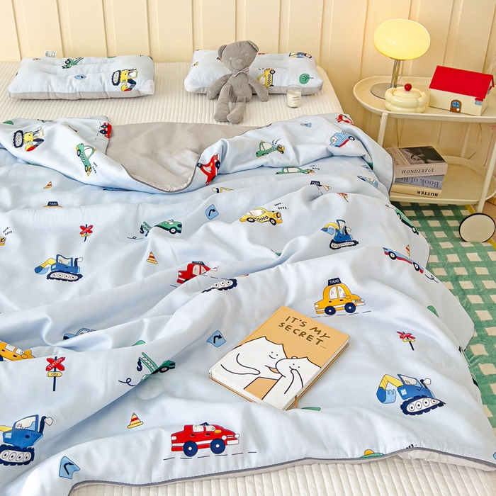 91家纺网 家纺一手货源 找家纺 十九色 2026新款50莱赛尔卡通印花儿童夏被同款枕头枕芯 汽车家族