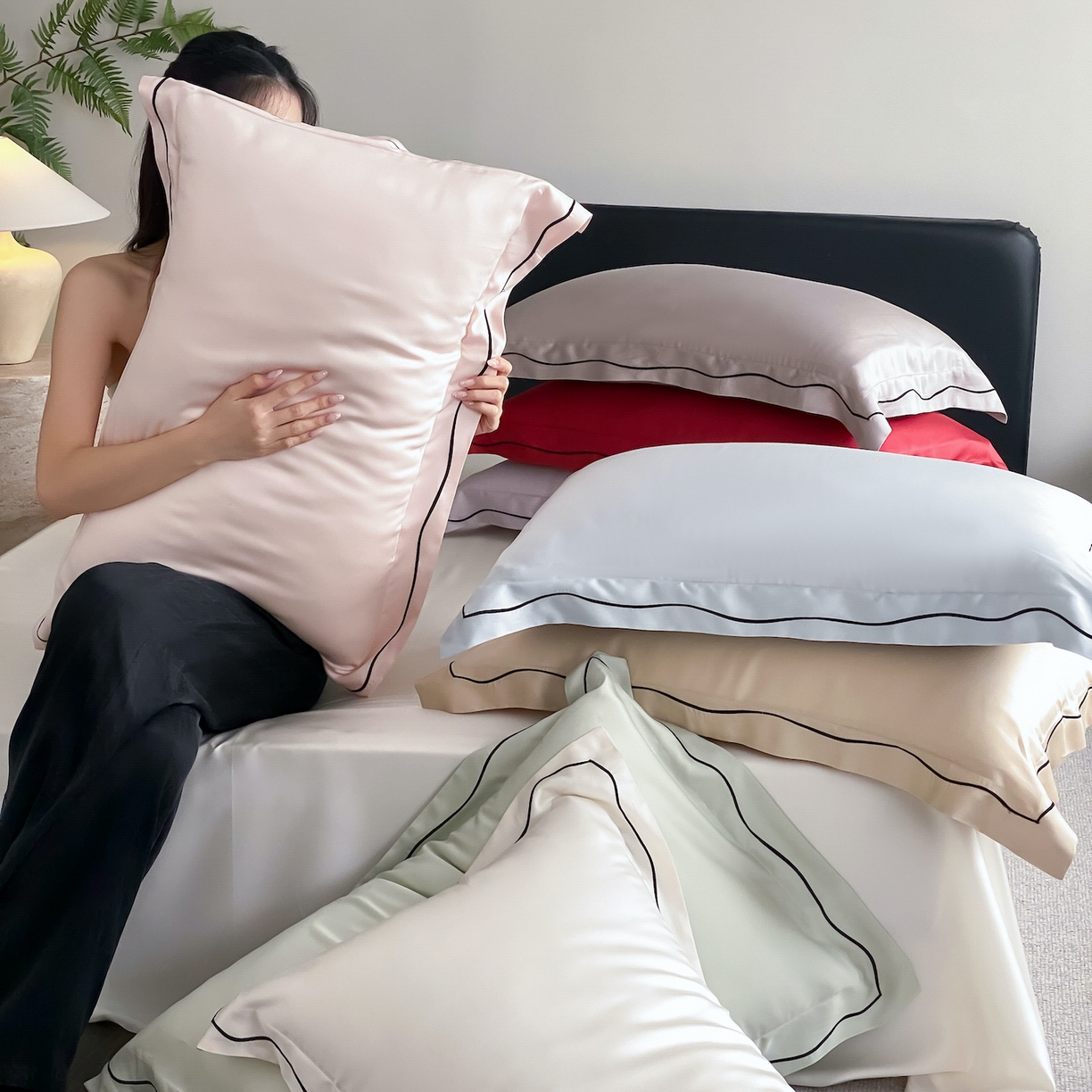 91家纺网 家纺一手货源 找家纺 FORTWO家纺原创设计（FOR TWO家纺） 2026新款兰精天丝绣枕套单枕套枕套单件 组合图 仅供参考