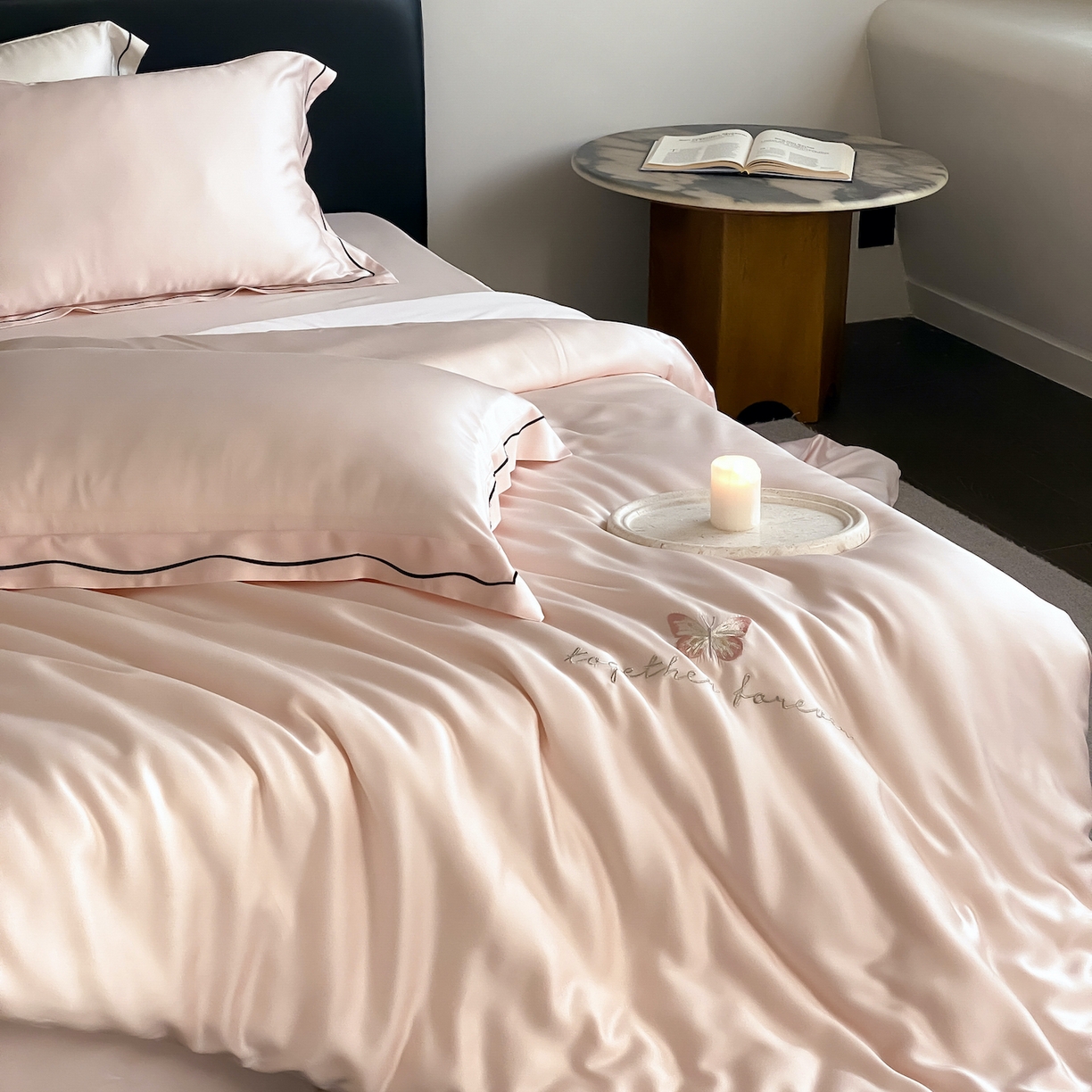 91家纺网 家纺一手货源 找家纺 FORTWO家纺原创设计（FOR TWO家纺） 2026新款兰精天丝绣枕套单枕套枕套单件 秘境-粉