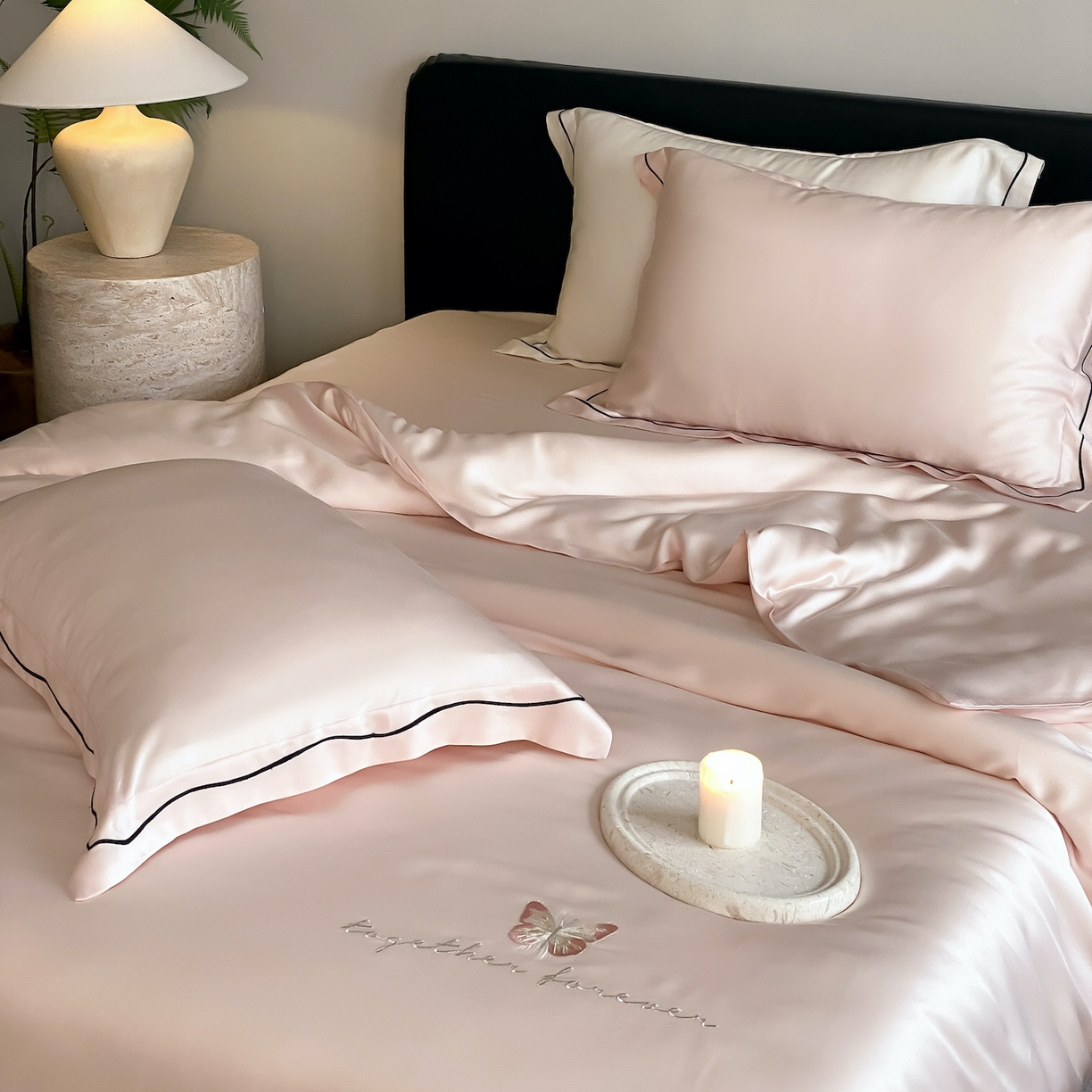 91家纺网 家纺一手货源 找家纺 FORTWO家纺原创设计（FOR TWO家纺） 2026新款兰精天丝绣枕套单枕套枕套单件 秘境-粉