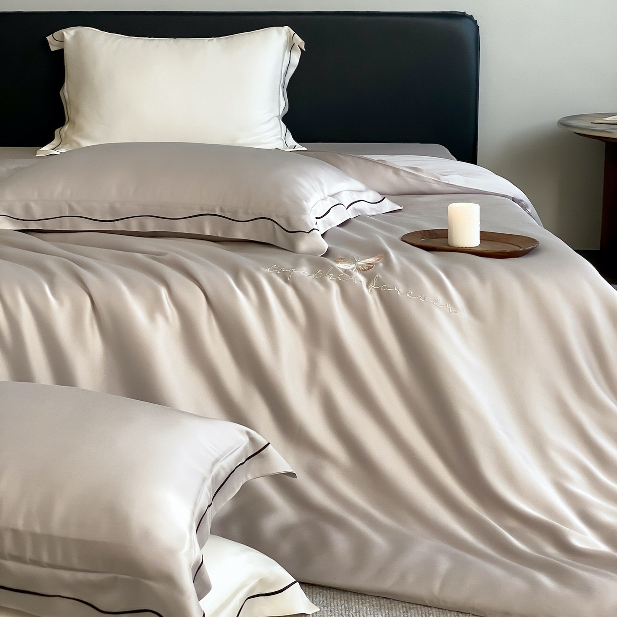 91家纺网 家纺一手货源 找家纺 FORTWO家纺原创设计（FOR TWO家纺） 2026新款兰精天丝绣枕套单枕套枕套单件 秘境-灰