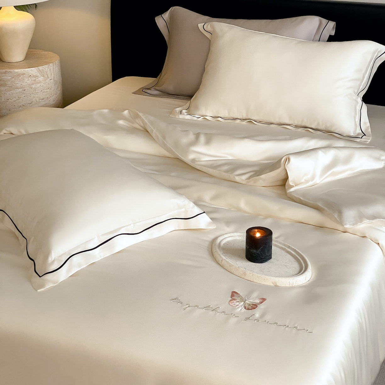 91家纺网 家纺一手货源 找家纺 FORTWO家纺原创设计（FOR TWO家纺） 2026新款兰精天丝绣枕套单枕套枕套单件 秘境-奶白