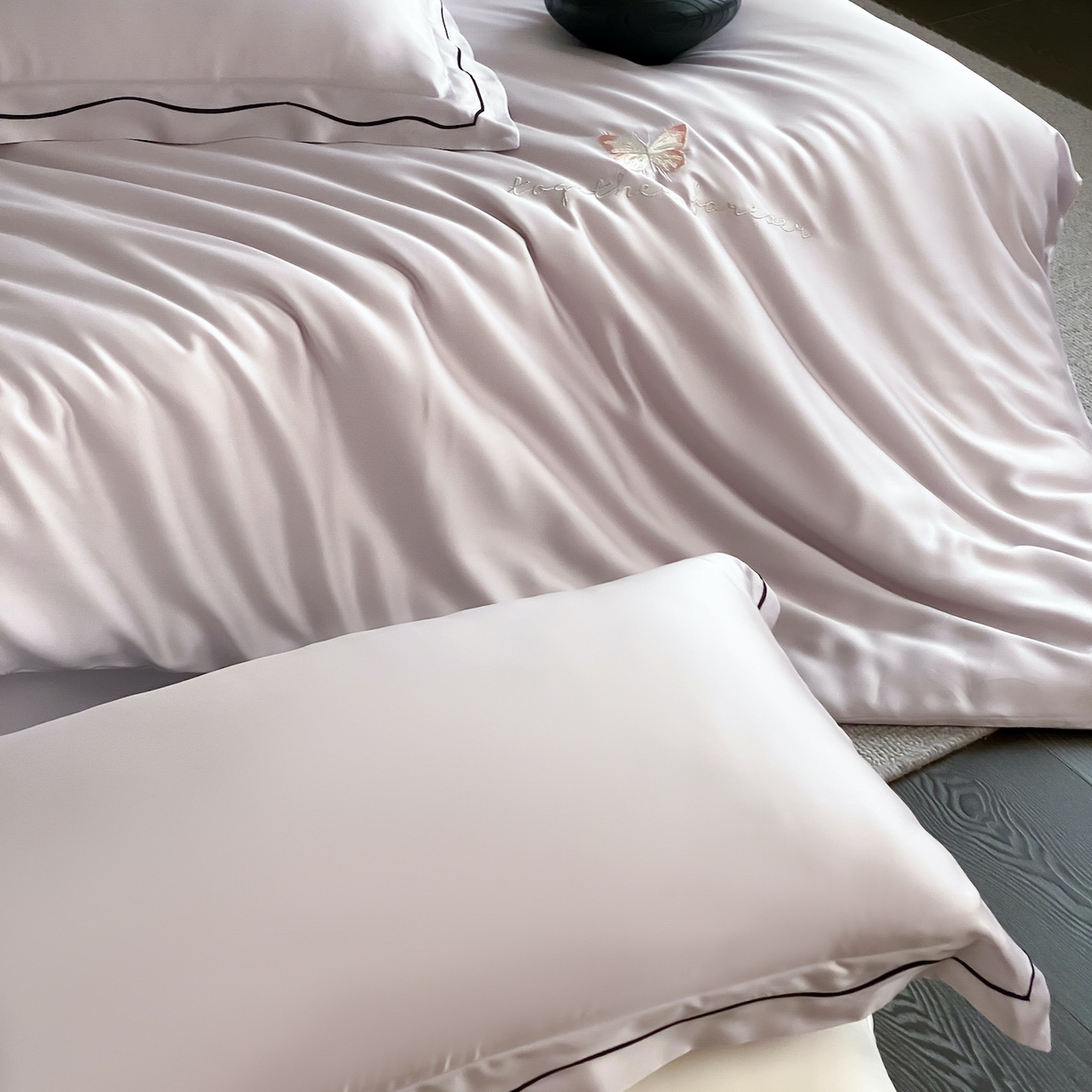 91家纺网 家纺一手货源 找家纺 FORTWO家纺原创设计（FOR TWO家纺） 2026新款兰精天丝绣枕套单枕套枕套单件 秘境-紫