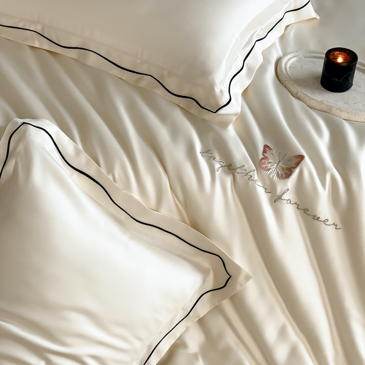 91家纺网 家纺一手货源 找家纺 FORTWO家纺原创设计（FOR TWO家纺） 2026新款兰精天丝绣枕套单枕套枕套单件 秘境-奶白