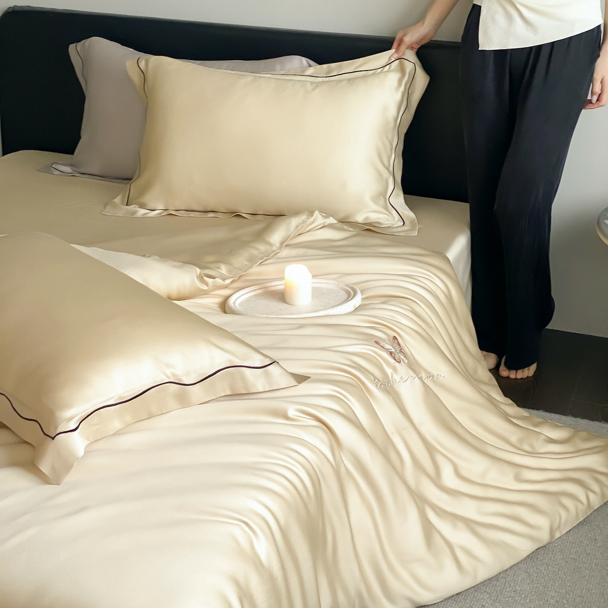 91家纺网 家纺一手货源 找家纺 FORTWO家纺原创设计（FOR TWO家纺） 2026新款兰精天丝绣枕套单枕套枕套单件 秘境-香槟