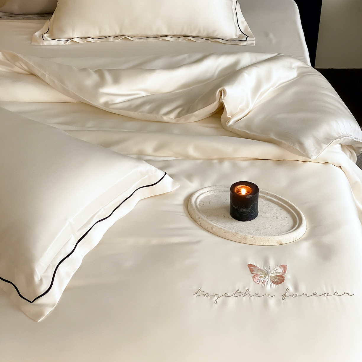 91家纺网 家纺一手货源 找家纺 FORTWO家纺原创设计（FOR TWO家纺） 2026新款兰精天丝绣花床单单床单床单单件 秘境-奶白