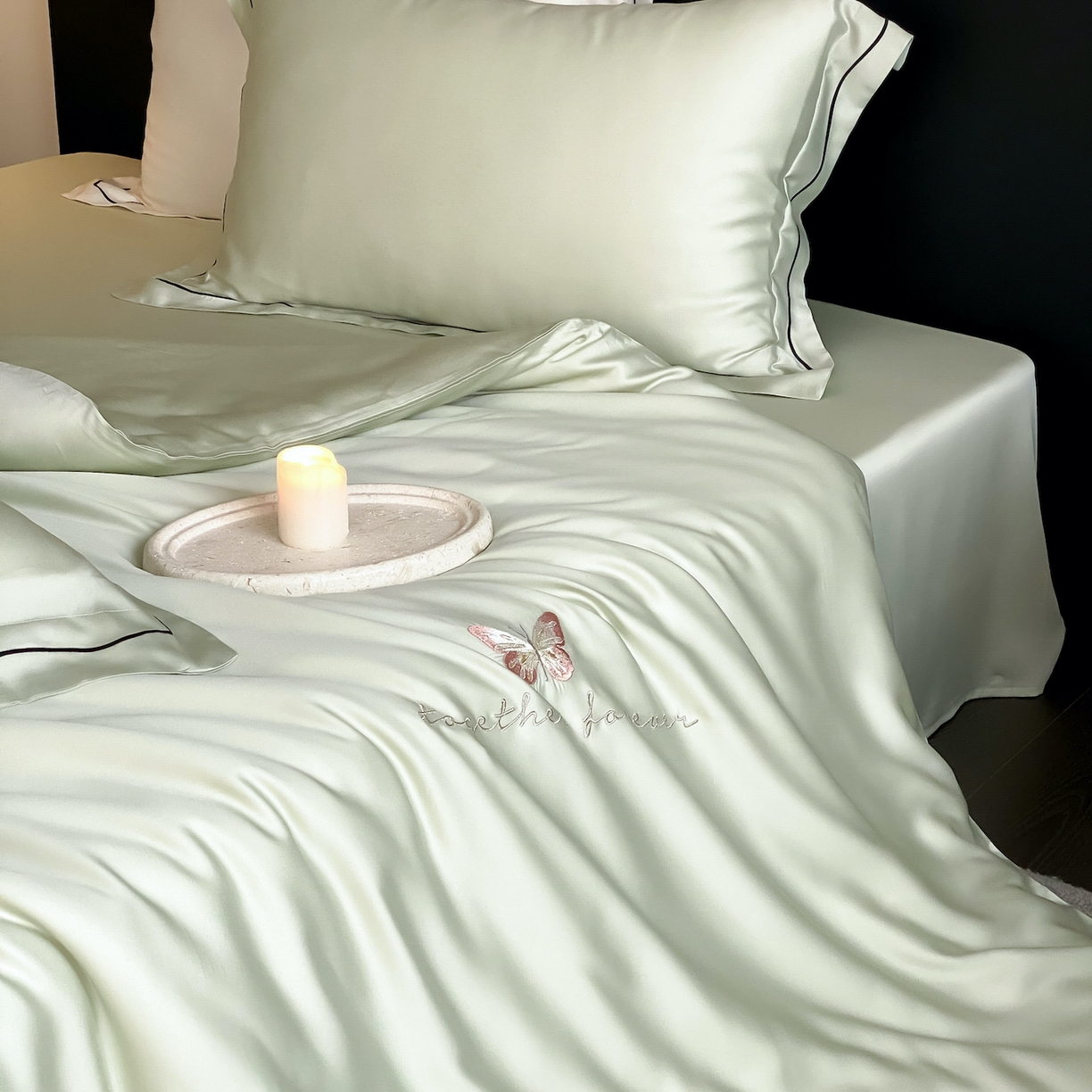 91家纺网 家纺一手货源 找家纺 FORTWO家纺原创设计（FOR TWO家纺） 2026新款兰精天丝绣花床单单床单床单单件 秘境-绿