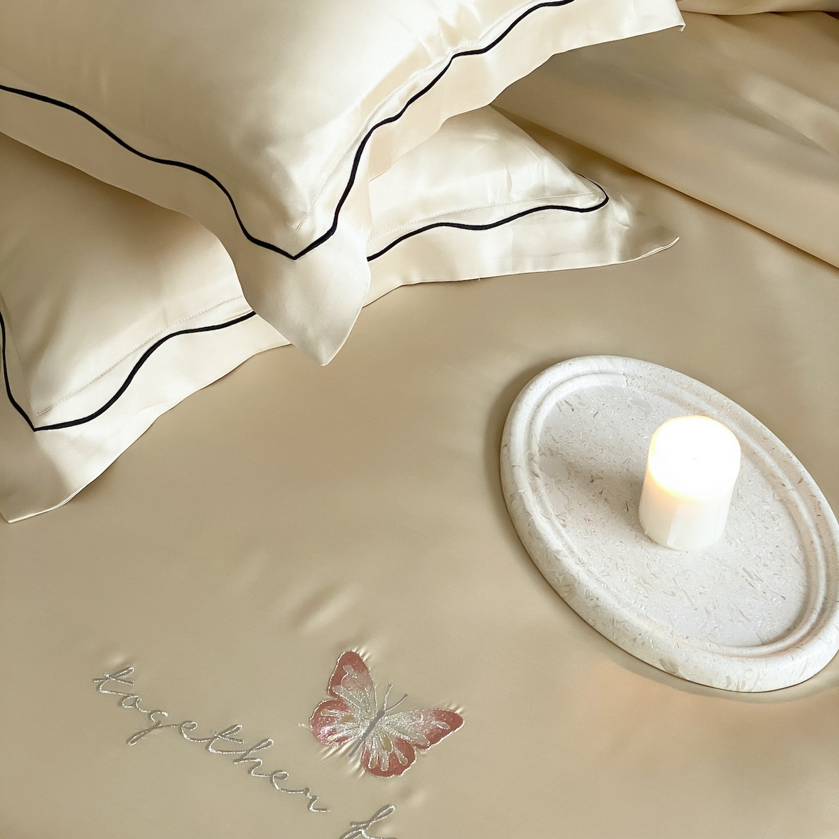 91家纺网 家纺一手货源 找家纺 FORTWO家纺原创设计（FOR TWO家纺） 2026新款兰精天丝绣花床单单床单床单单件 秘境-香槟