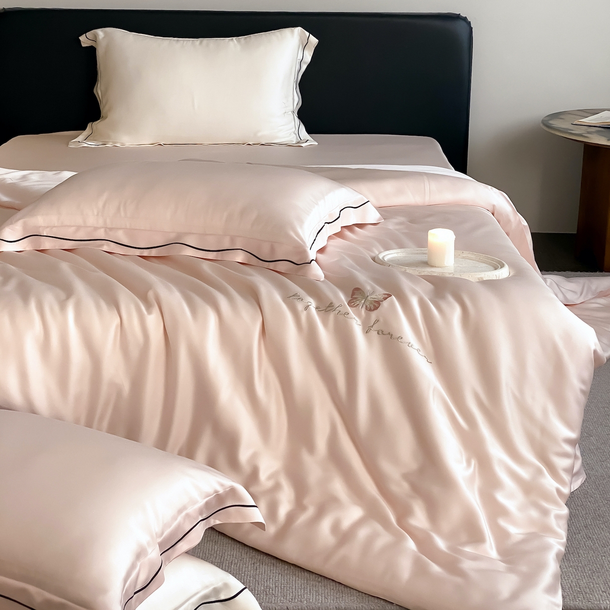 91家纺网 家纺一手货源 找家纺 FORTWO家纺原创设计（FOR TWO家纺） 2026新款兰精天丝绣花床笠单床笠床笠单件 秘境-粉