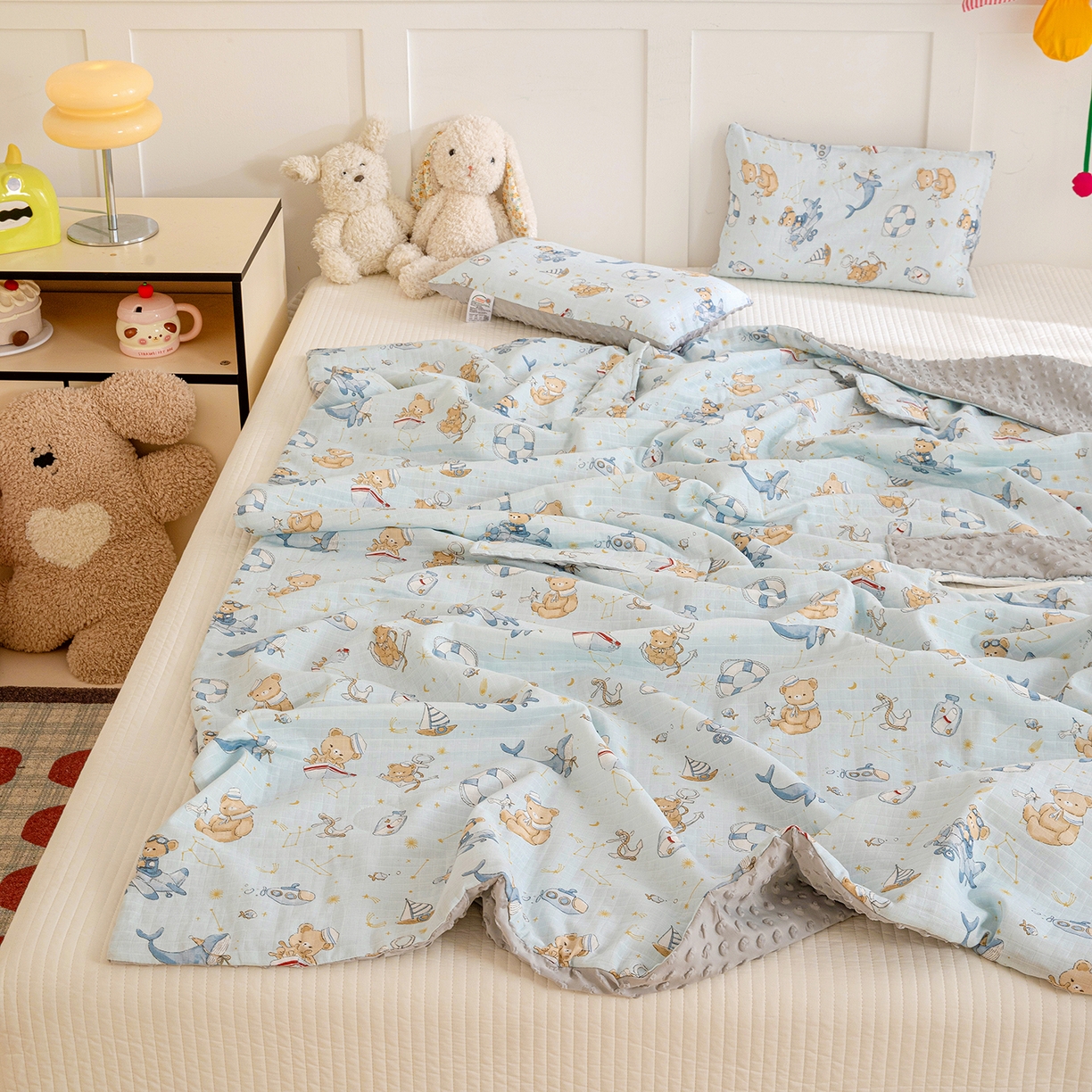 91家纺网 家纺一手货源 找家纺 十九色 2026春夏新款全棉华夫格纱布凉感防踢被拥抱被夏被夏凉被空调被 航海家