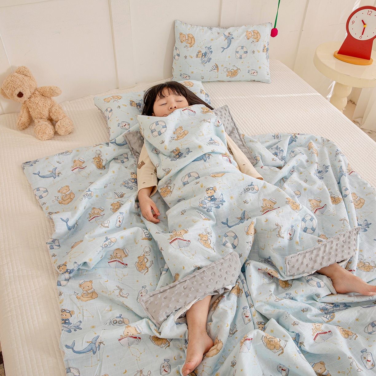 91家纺网 家纺一手货源 找家纺 十九色 2026春夏新款全棉华夫格纱布凉感防踢被拥抱被夏被夏凉被空调被 航海家