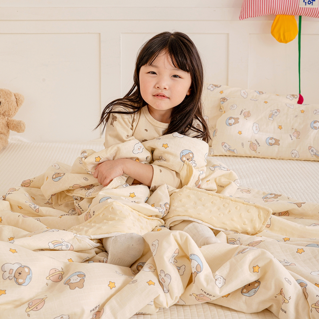 91家纺网 家纺一手货源 找家纺 十九色 2026春夏新款全棉华夫格纱布凉感防踢被拥抱被夏被夏凉被空调被 遨游太空