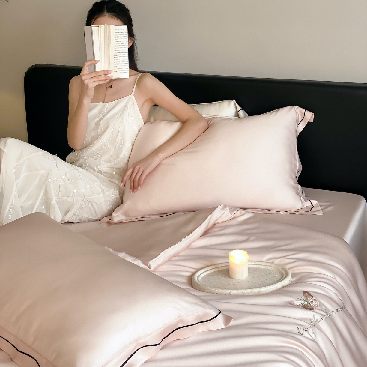 91家纺网 家纺一手货源 找家纺 FORTWO家纺原创设计（FOR TWO家纺） 2026新款兰精天丝绣花四件套 秘境-粉