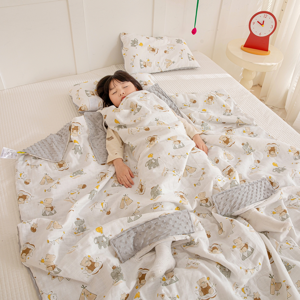 91家纺网 家纺一手货源 找家纺 十九色 2026春夏新款全棉华夫格纱布凉感防踢被拥抱被夏被夏凉被空调被 小伙伴