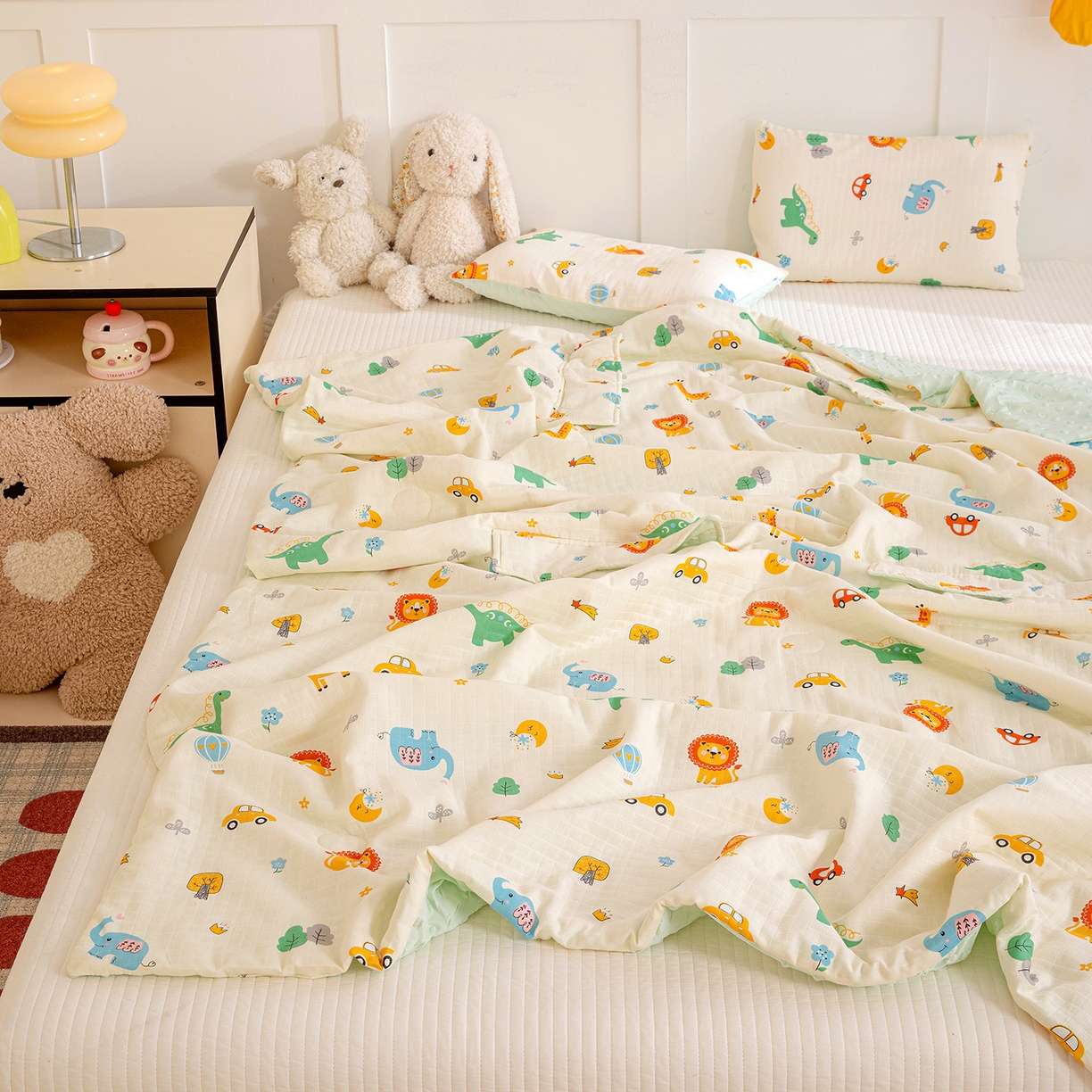 91家纺网 家纺一手货源 找家纺 十九色 2026春夏新款全棉华夫格纱布凉感防踢被拥抱被夏被夏凉被空调被 萌宠车旅