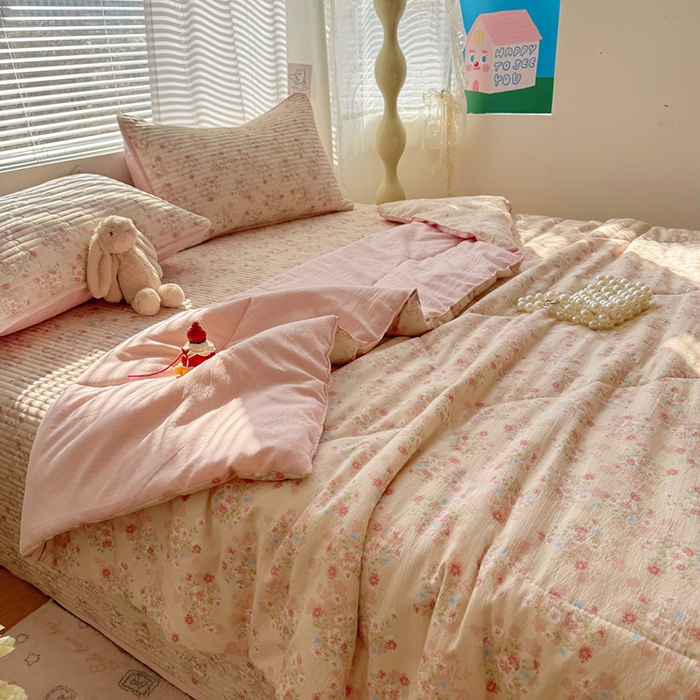 91家纺网 家纺一手货源 找家纺 玉海棠家纺 2026新款A类云感双层纱7A抗菌夏被夏凉被空调被四件套 灿烂花开