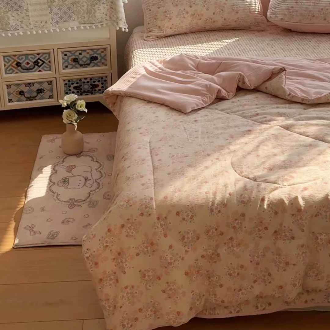 91家纺网 家纺一手货源 找家纺 玉海棠家纺 2026新款A类云感双层纱7A抗菌夏被夏凉被空调被四件套 灿烂花开