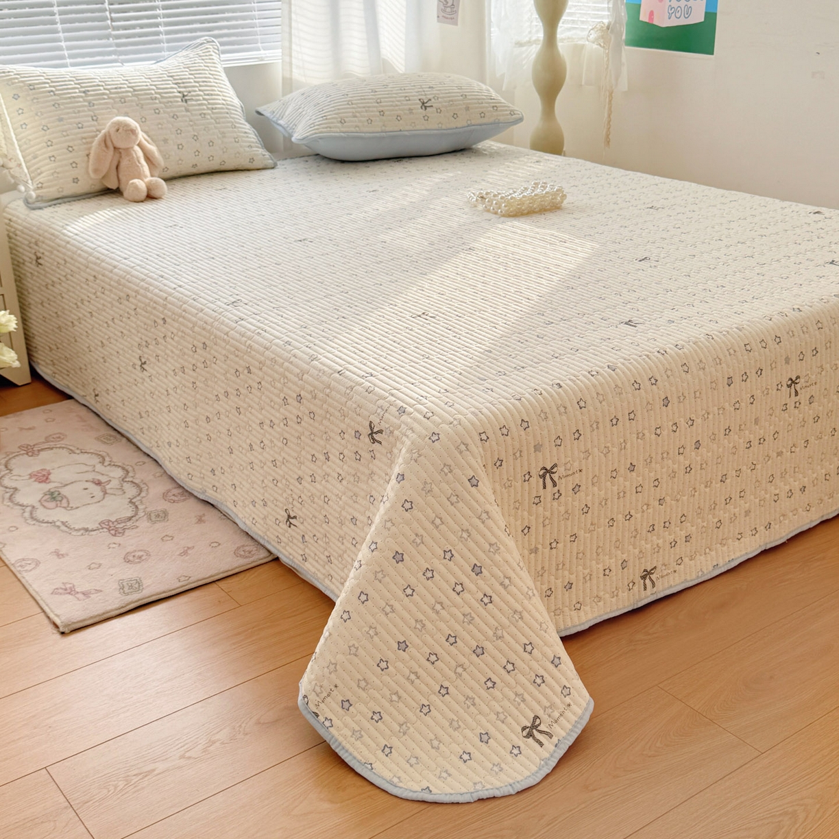 91家纺网 家纺一手货源 找家纺 玉海棠家纺 2026新款A类云感双层纱7A抗菌夏被夏凉被空调被四件套 蓝色星星