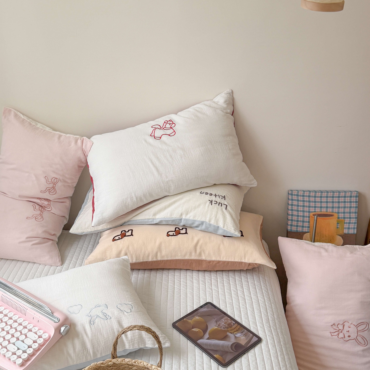 91家纺网 家纺一手货源 找家纺 FORTWO家纺原创设计（FOR TWO家纺） 2026新款双层纱单品枕套单枕套枕套单件 组合图 仅供参考