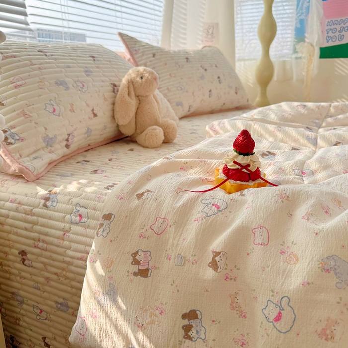 91家纺网 家纺一手货源 找家纺 玉海棠家纺 2026新款A类云感双层纱7A抗菌夏被夏凉被空调被四件套 萌宠集合