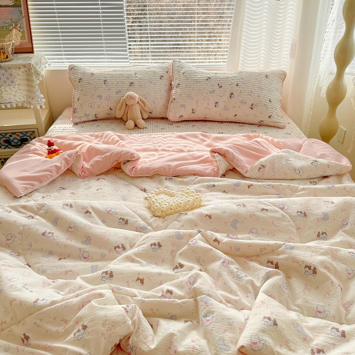 91家纺网 家纺一手货源 找家纺 玉海棠家纺 2026新款A类云感双层纱7A抗菌夏被夏凉被空调被四件套 萌宠集合