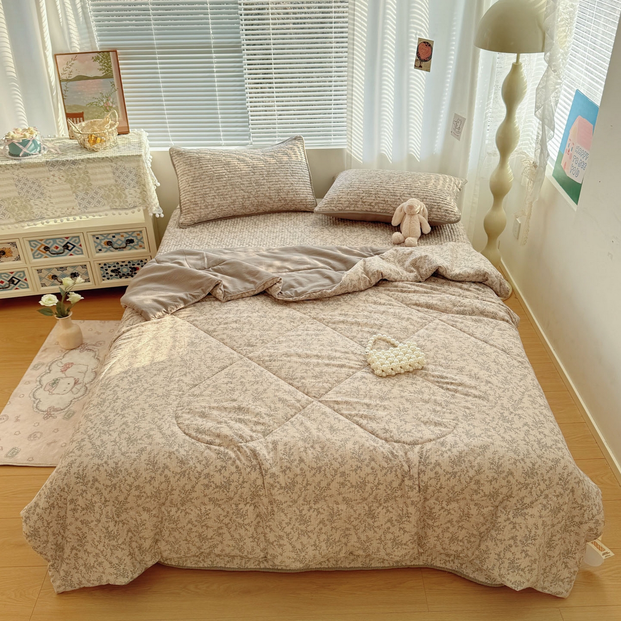 91家纺网 家纺一手货源 找家纺 玉海棠家纺 2026新款A类云感双层纱7A抗菌夏被夏凉被空调被四件套 慕斯