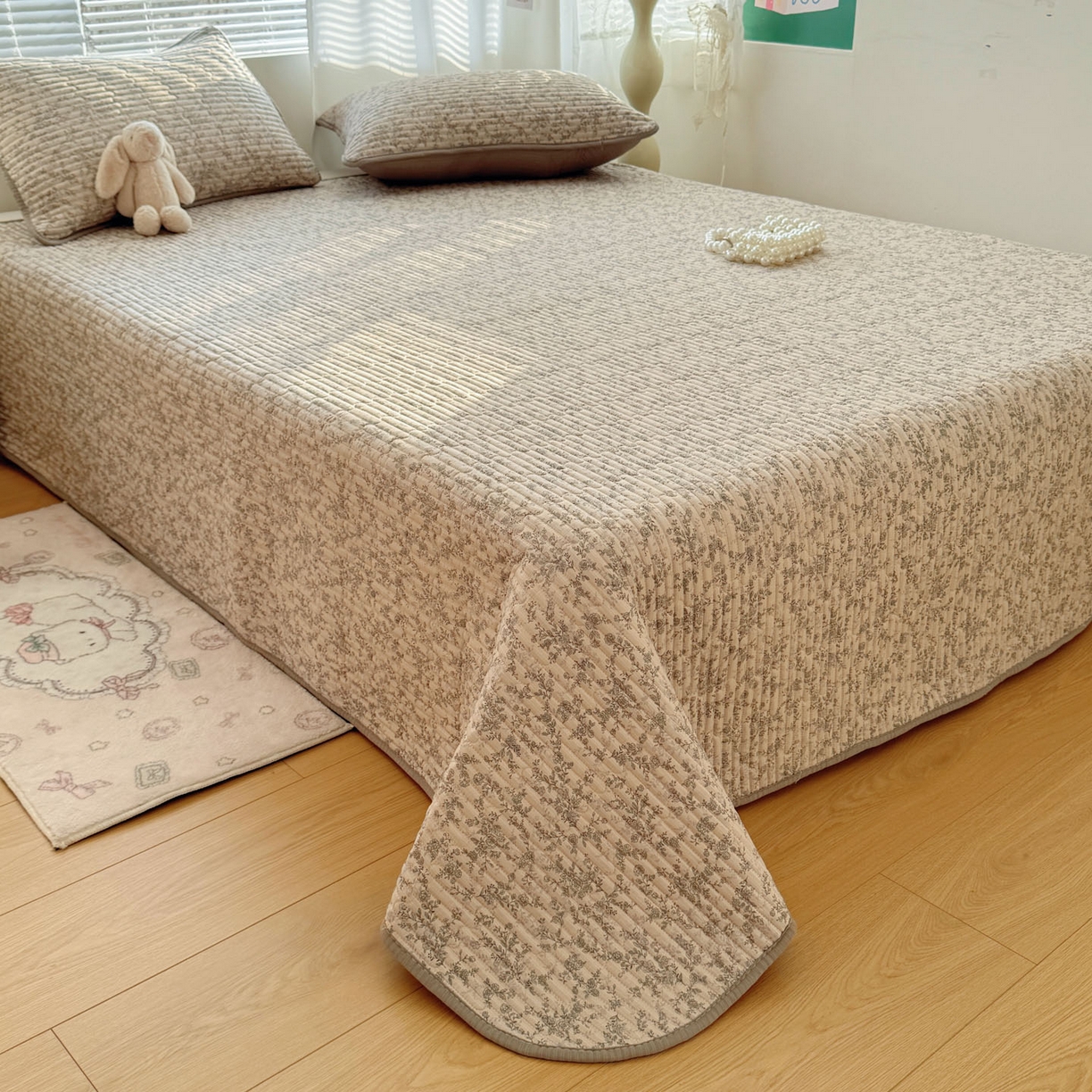 91家纺网 家纺一手货源 找家纺 玉海棠家纺 2026新款A类云感双层纱7A抗菌夏被夏凉被空调被四件套 慕斯