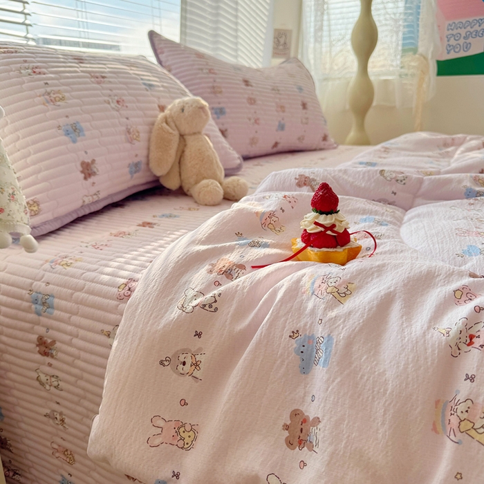 91家纺网 家纺一手货源 找家纺 玉海棠家纺 2026新款A类云感双层纱7A抗菌夏被夏凉被空调被四件套 童话故事