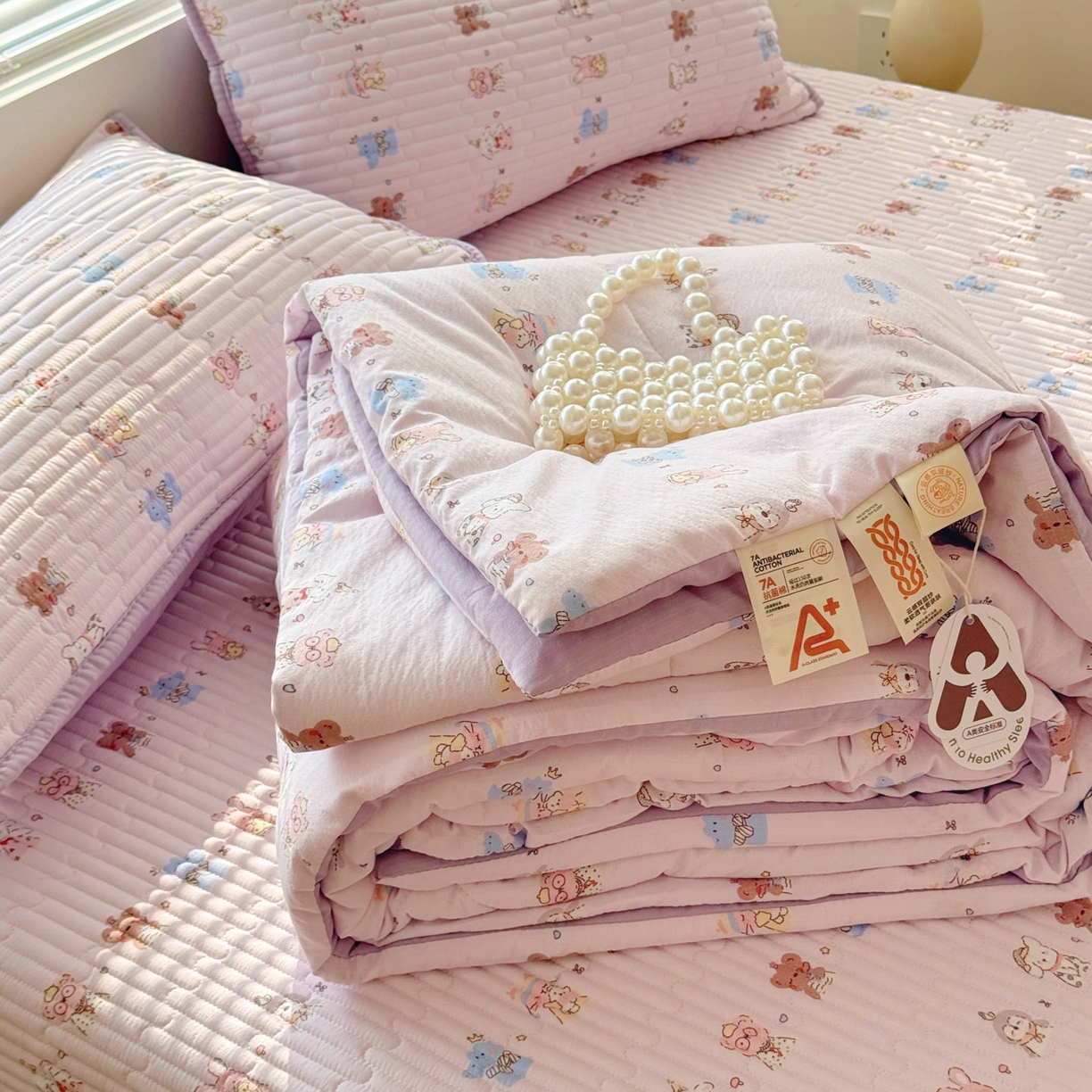 91家纺网 家纺一手货源 找家纺 玉海棠家纺 2026新款A类云感双层纱7A抗菌夏被夏凉被空调被四件套 童话故事