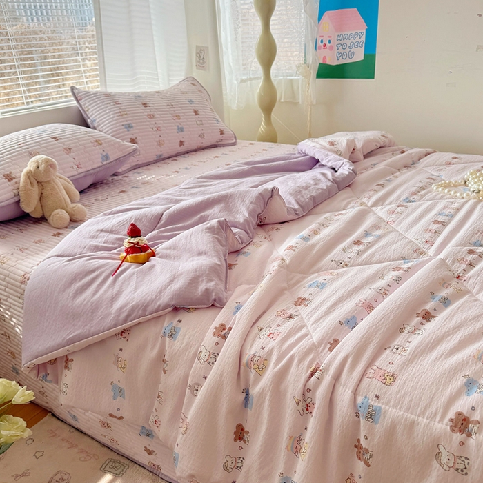 91家纺网 家纺一手货源 找家纺 玉海棠家纺 2026新款A类云感双层纱7A抗菌夏被夏凉被空调被四件套 童话故事