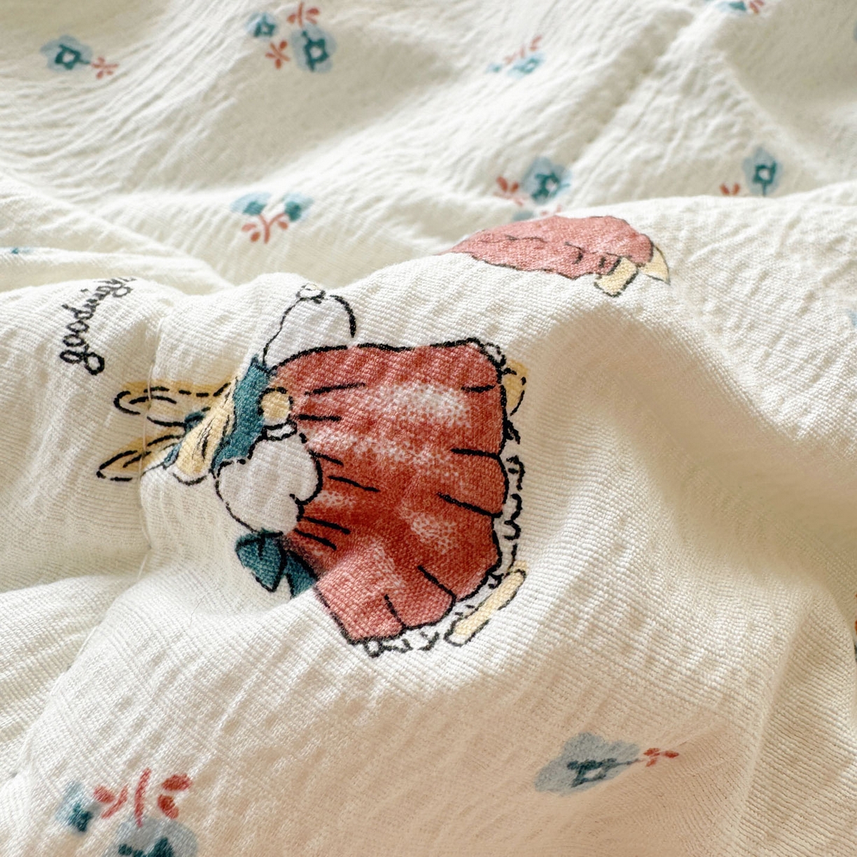 91家纺网 家纺一手货源 找家纺 玉海棠家纺 2026新款A类云感双层纱7A抗菌夏被夏凉被空调被四件套 兔先生