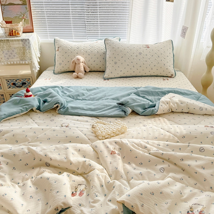 91家纺网 家纺一手货源 找家纺 玉海棠家纺 2026新款A类云感双层纱7A抗菌夏被夏凉被空调被四件套 兔先生